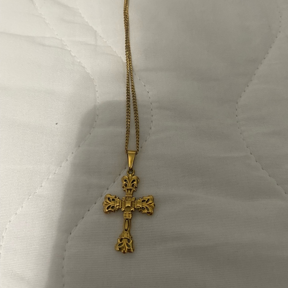 Gold cross chain